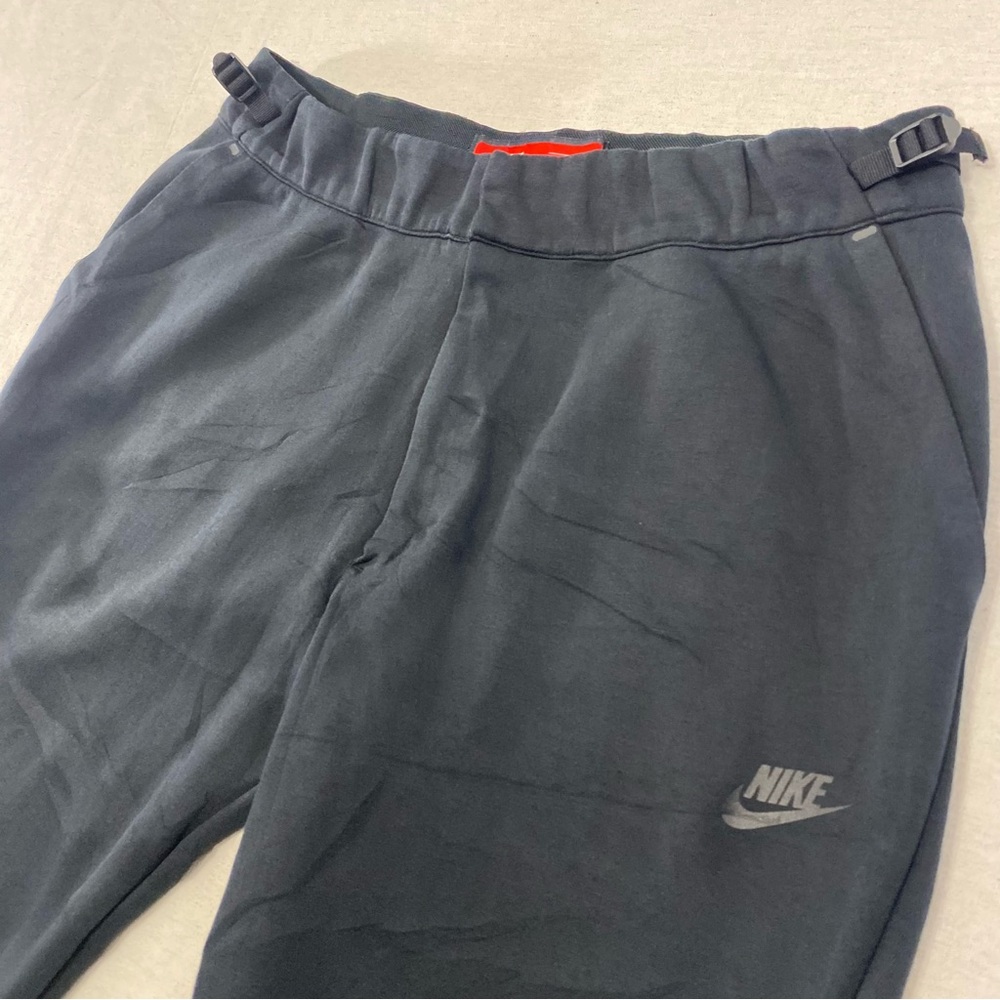 Nike Sportswear Tech Fleece Jogger Mens Large Sweatpants Cropped 832120 Black - Picture 2 of 12